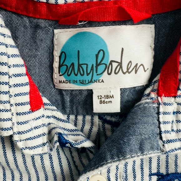 Baby BODEN Whale Embroidered Long Sleeve Button Front Shirt - Picture 6 of 6